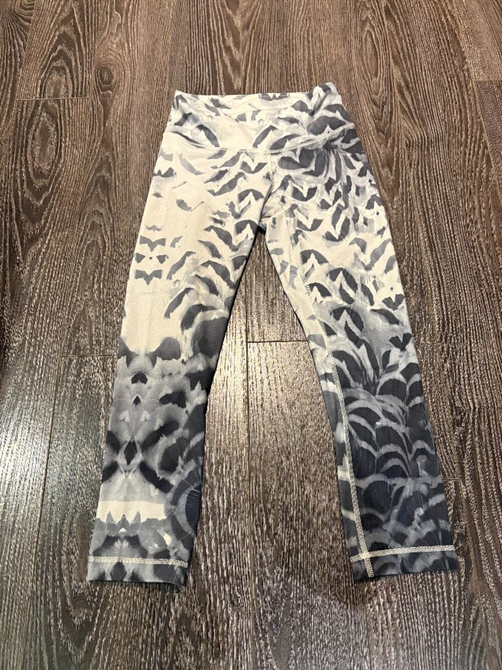 Lululemon Speed Up Crop 21" Leggings